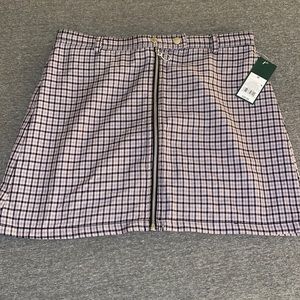 Pink and black front zip skirt